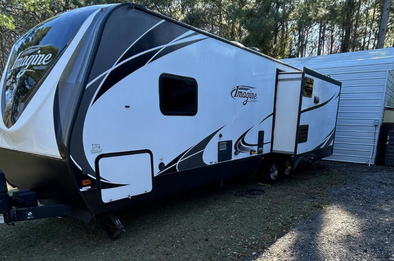 RV &amp; Camper Detailing